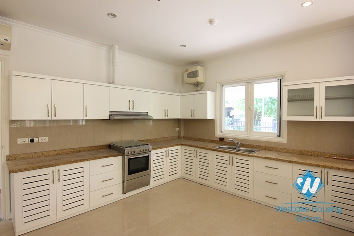 Gorgeous villa with beautiful garden to rent in Dang Thai Mai, Tay Ho area